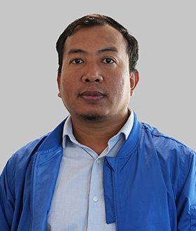 Dr Salam Nandakishor